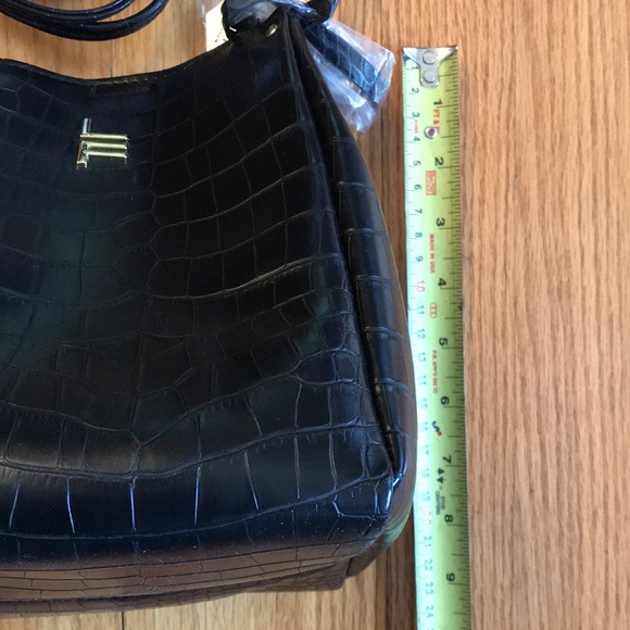 LONDON FOG Satchel - Picture 11 of 13